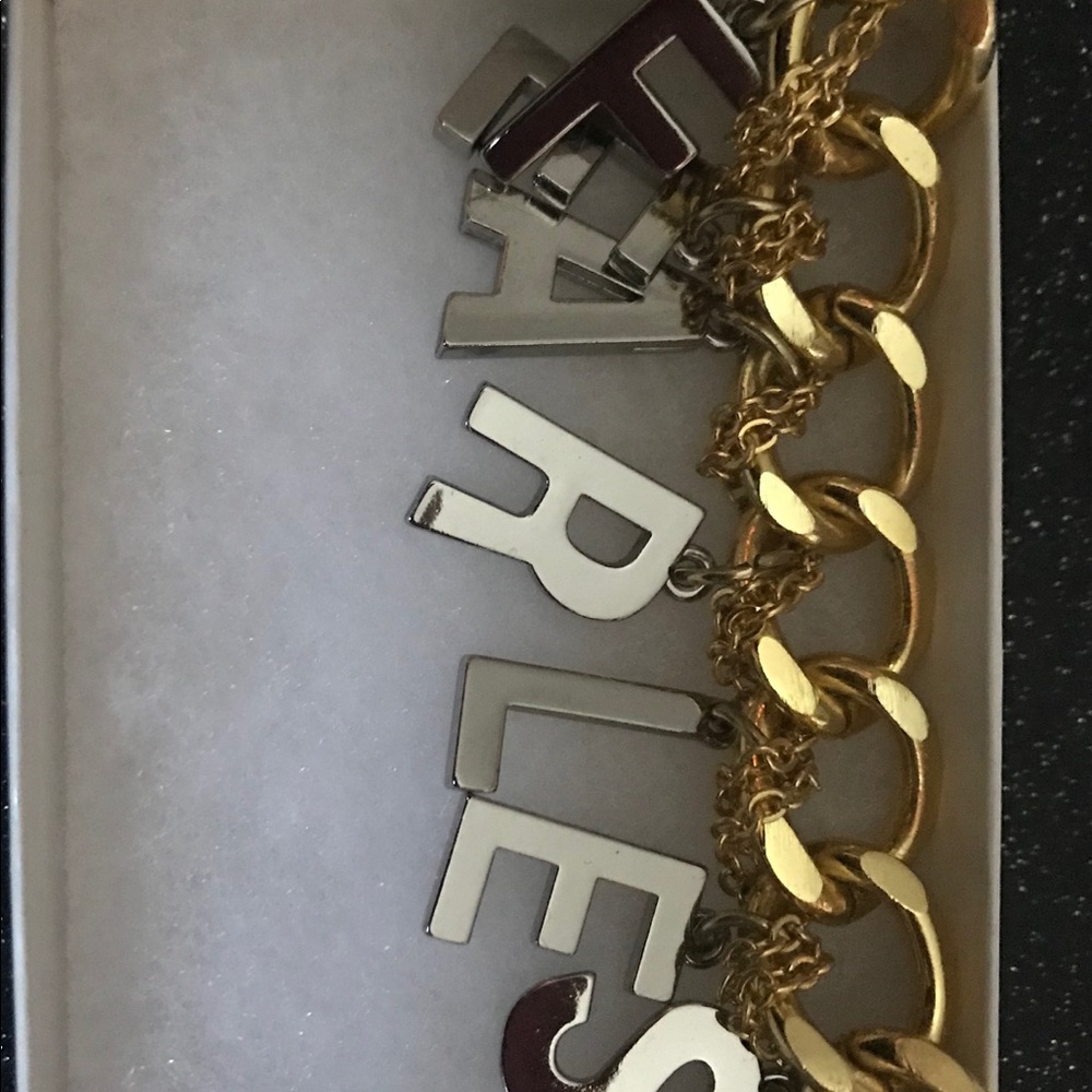 Bracelet